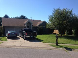 1102 Landing Meadow Dr, Henderson, KY 42420-5300