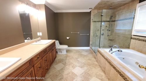 7 Bedle Rd, Hazlet NJ  07730-1209 exterior