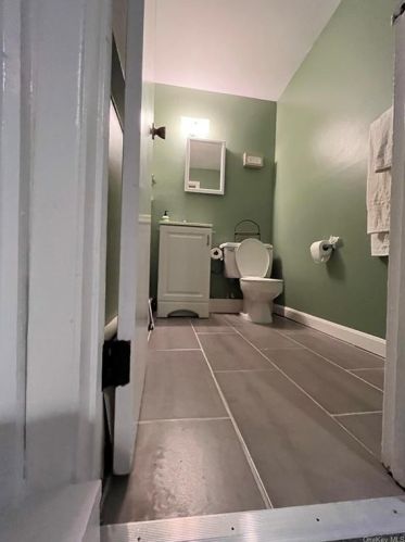 89 Gate Dr, Poughkeepsie NY  12601-5638 exterior