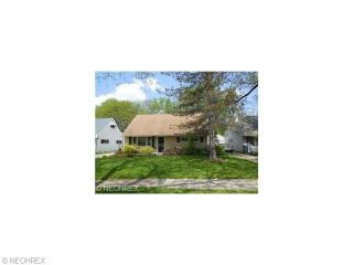 164 Fairpark Dr, Berea, OH 44017-2403