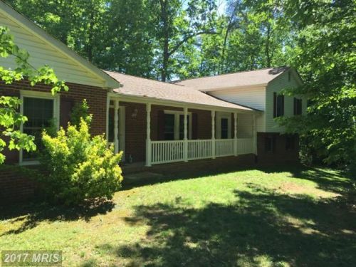 12861 Elk Run Rd, Midland, VA 22728-2312