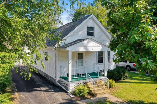1135 13th Ave, Green Bay, WI 54304-2537