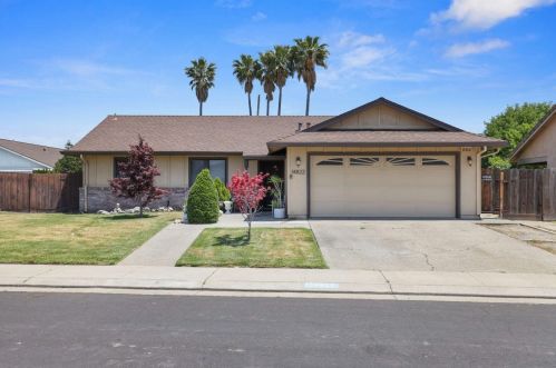 14822 Pueblo Dr, Manteca CA  95336-2550 exterior