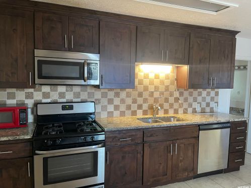 1015 22nd St, Ogden, UT 84401-1803