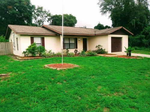 202 Deleon Rd, De Bary, FL 32713-3120