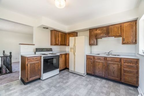 4 Gleason St, Newport, KY 41071-3161