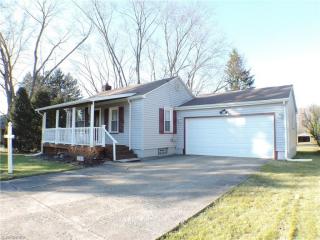 1082 Niles Vienna Rd, Vienna, OH 44473-9503