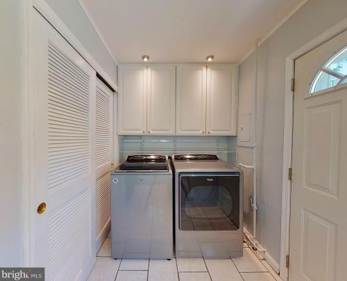 575 Winding Rd, Lansdale PA  19446-3446 exterior