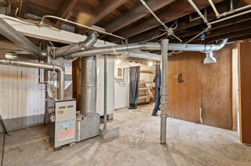 2208 55, Milwaukee WI 53216-3113 exterior