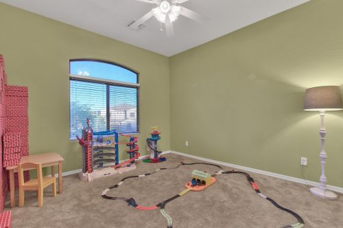 3516 Halsted Ct, Chandler AZ  85286-1630 exterior