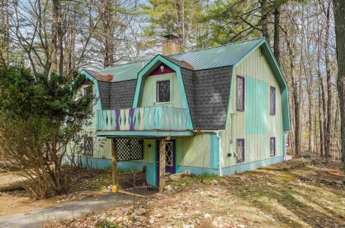 11 Stonewall Rd, Alton NH  03809-5149 exterior