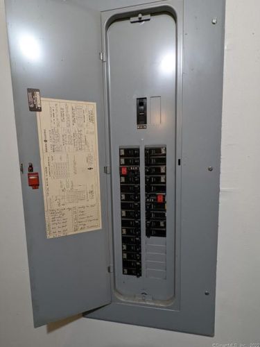 1243 East St, New Britain CT  06053-2557 exterior