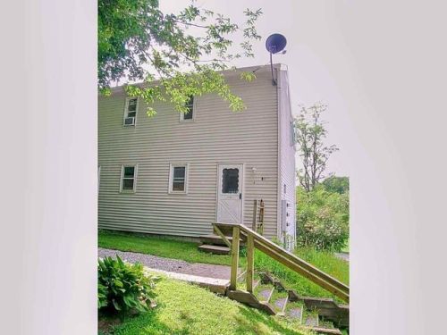 25 Kelleys Field Rd, Mechanicsburg VT  05461-9171 exterior