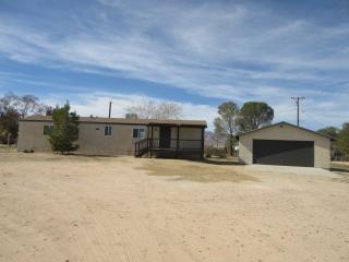 1341 Calvert Blvd, Ridgecrest CA  93555-7850 exterior
