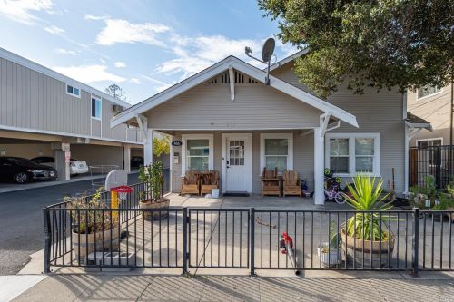 455 E St, Santa Rosa, CA 95404-4333