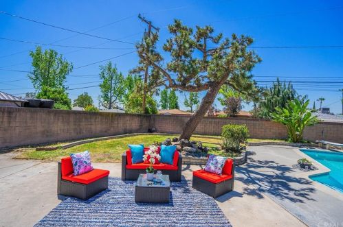 715 Cedar Dr, Covina CA  91723-1015 exterior