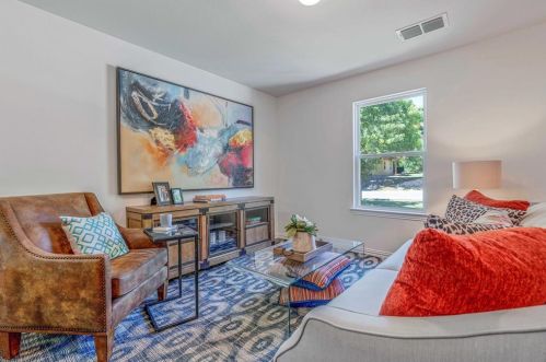 2708 Birmingham Ave, Dallas TX  75215-2926 exterior