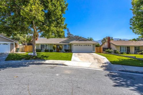 3034 Jo An Dr, San Bernardino, CA 92407-2022