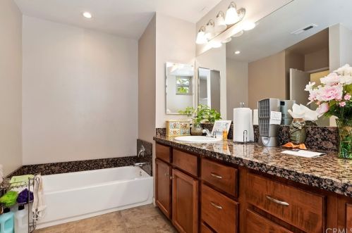 1286 Mohave Dr, Colton CA  92324-4755 exterior