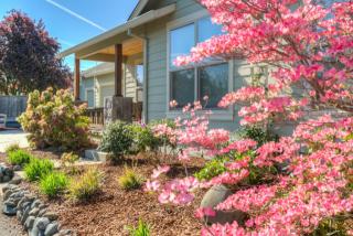 1358 Lithia Way, Talent, OR