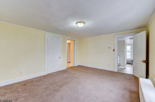 4 Jefferson St, Fredon NJ  07860-2028 exterior