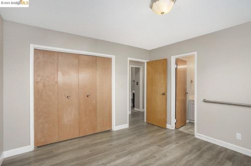 214 Ruby St, Oakley CA  94561-2197 exterior