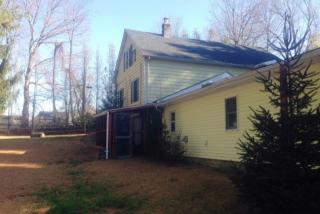 11 Weindorf Ln, Danbury, CT 06810-8225