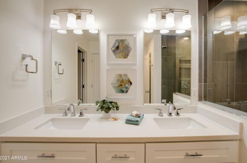 7014 Cypress St, Scottsdale AZ 85257-2855 exterior