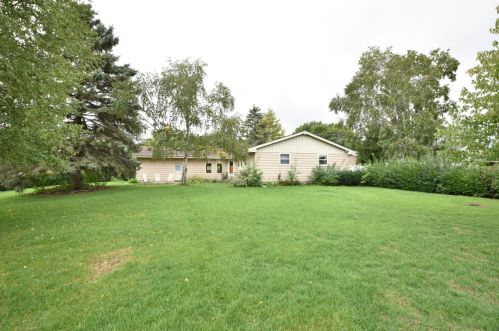 7012 Van Beck Ave, Milwaukee WI 53207-4460 exterior