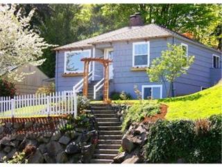 4447 50th Ave, Seattle WA  98116-4023 exterior