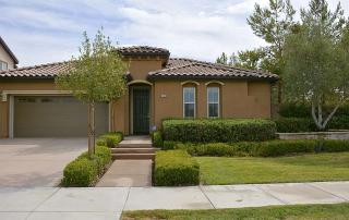 5401 Cordonata Way, Bakersfield, CA 93306-7882