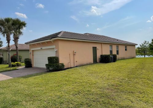 9801 Eastbrook Cir, Port Saint Lucie FL  34987-2431 exterior