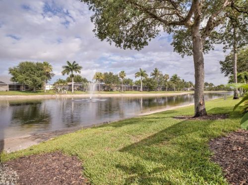 8173 Tauren Ct, Naples, FL 34119-7752