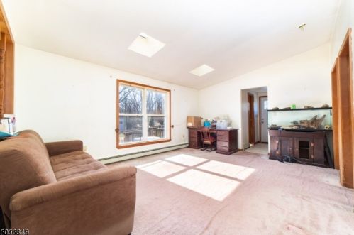 85 Haggerty Rd, Wantage NJ  07461-2709 exterior