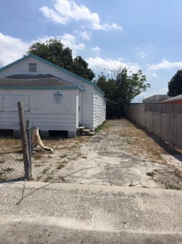 540 18th St, West Palm Beach, FL 33407-6407