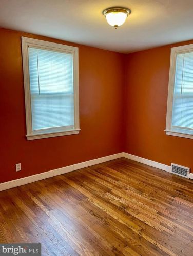 115 Arlington Ave, Camden NJ  08107-1901 exterior