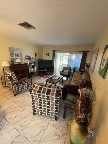 2639 Emory Dr, West Palm Beach, FL 33415-7852