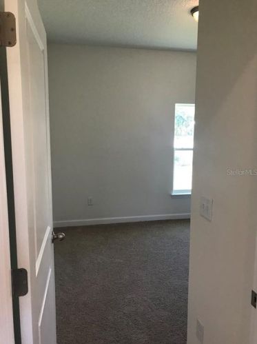 706 Pelican Ct, Kissimmee FL exterior