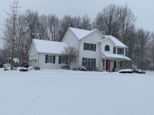 3874 Tiffany Ln, Hermitage, PA 16148-6068