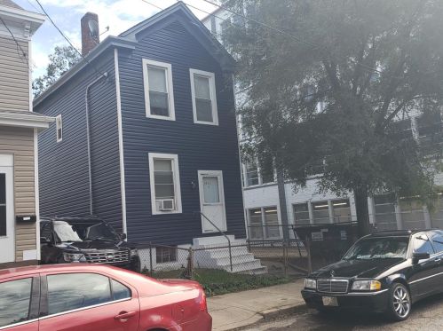 4022 Delaney St, Cincinnati, OH 45223-2509