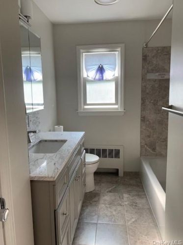 1587 Hanover St, Yorktown Hgts NY  10598-4711 exterior