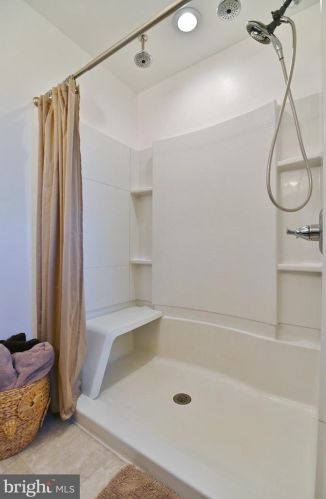 23 Bobby Ln, Edinburg VA  22824-2552 exterior