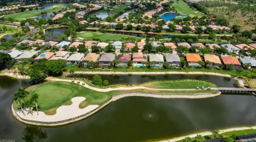 23652 Via Carino Ln, Bonita Springs, FL 34135-8264