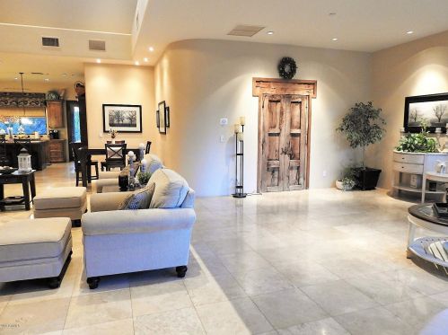 7621 Dixileta Dr, Scottsdale AZ exterior