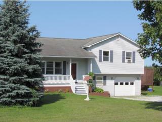 15 Pike Dr, Hog Island, VT 05488-6001