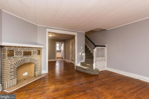 328 Leverington Ave, Philadelphia PA  19128-4736 exterior