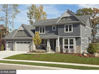 5270 Ranchview Ln, Minneapolis, MN 55446-2133
