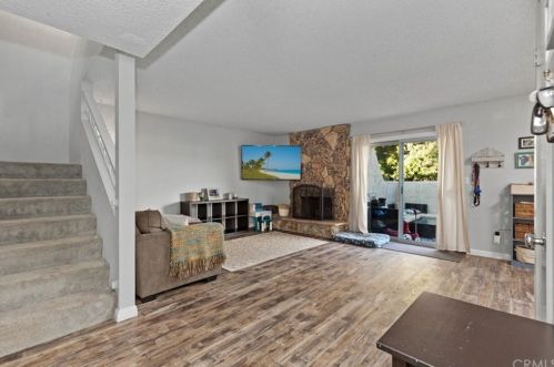 1362 Tanager Ln, El Cajon CA  92020-1465 exterior