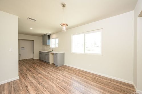 340 Avenida Cerca, Palm Springs CA  92262-1403 exterior