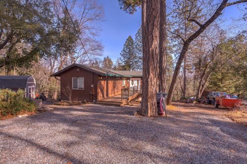 6301 Green Ridge Dr, Michigan Bluff CA  95631-9682 exterior